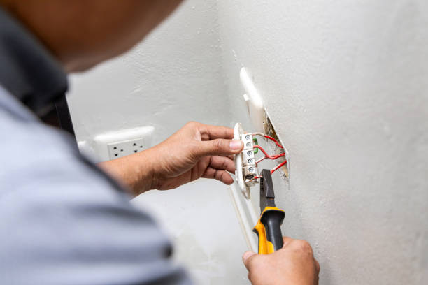 Best Emergency Electrical Repair  in Merriam Woods, MO